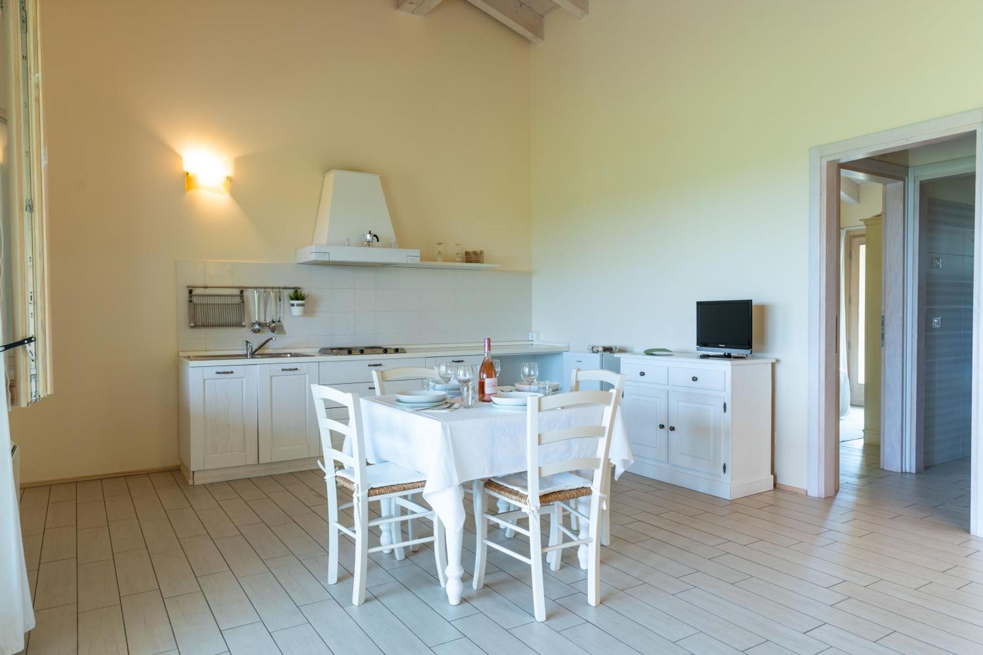 Agriturismo Colle Dei Pivi Понти Сул Минчо Екстериор снимка