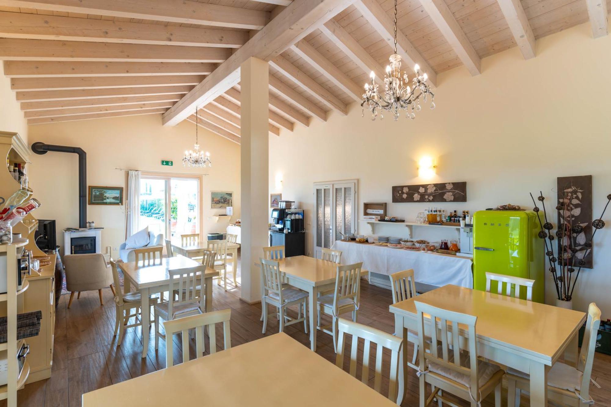 Agriturismo Colle Dei Pivi Понти Сул Минчо Екстериор снимка