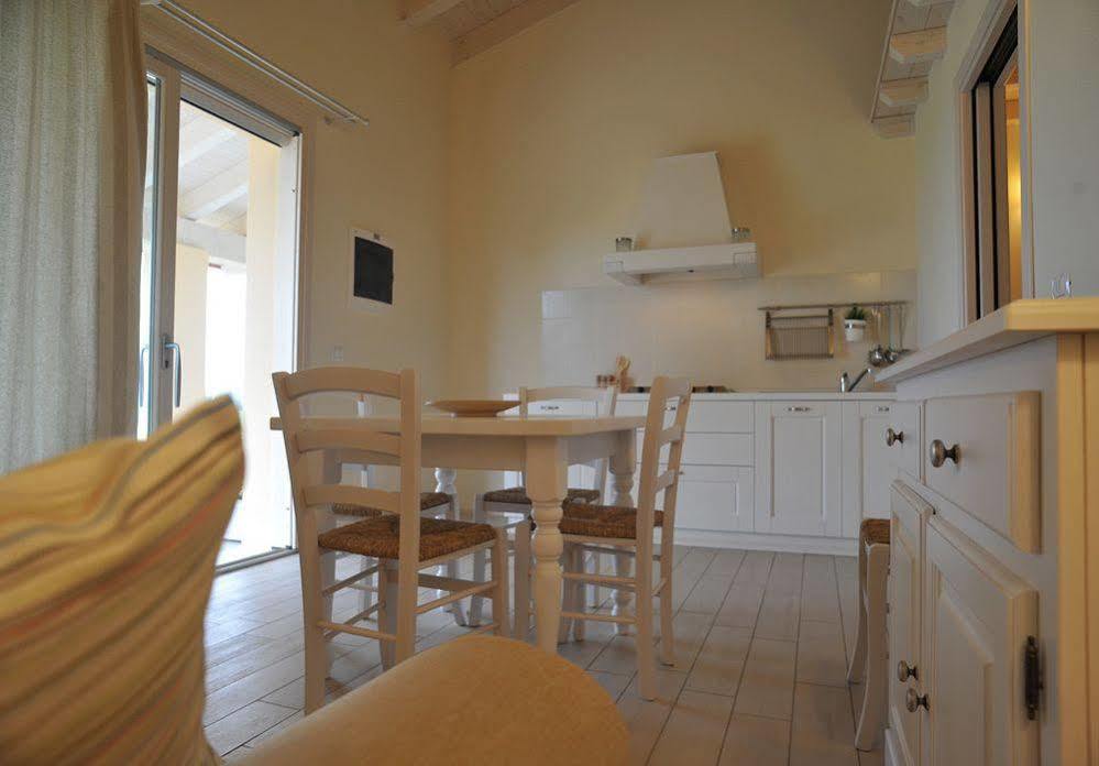 Agriturismo Colle Dei Pivi Понти Сул Минчо Екстериор снимка