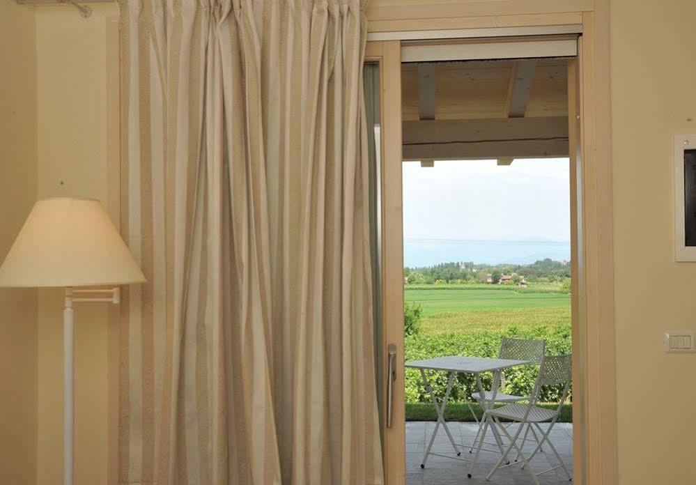 Agriturismo Colle Dei Pivi Понти Сул Минчо Екстериор снимка